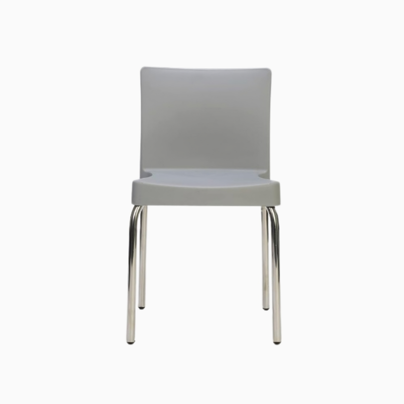 Classic vanilla chair